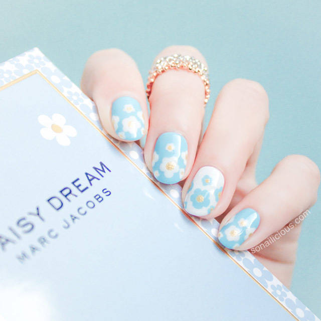 1453174167 marc jacobs daisy dream nail art