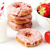 Icon strawberry donuts finished 3