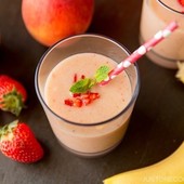 Icon strawberry banana smoothie