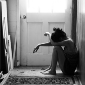 Icon 1435028784 black girl house sadness separate with comma favim.com 203723