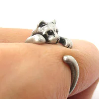 https://image.sistacafe.com/w200/images/uploads/content_image/image/104193/1458199287-realistic-kitty-cat-shaped-animal-wrap-around-ring-in-silver-us-size-3-to-size-8-5_1024x1024.jpg