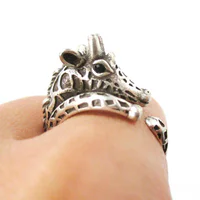 https://image.sistacafe.com/w200/images/uploads/content_image/image/104201/1458199337-detailed-giraffe-shaped-spotted-animal-wrap-ring-in-silver-us-sizes-4-to-8-5_1024x1024.jpg