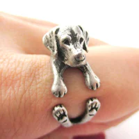 https://image.sistacafe.com/w200/images/uploads/content_image/image/104203/1458199353-realistic-labrador-retriever-shaped-animal-wrap-ring-in-silver-sizes-4-to-8-5_1024x1024.jpg
