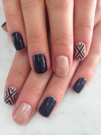 https://image.sistacafe.com/w200/images/uploads/content_image/image/107143/1458632289-Fall-Nail-Art-Trends-2016-for-Girls-5.jpg