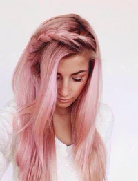 https://image.sistacafe.com/w200/images/uploads/content_image/image/111215/1459436395-pink-haircolor.jpg