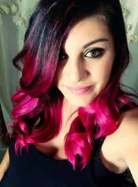 https://image.sistacafe.com/w200/images/uploads/content_image/image/118405/1460655868-pink-ombre-hair_29.jpg