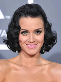 https://image.sistacafe.com/w200/images/uploads/content_image/image/132074/1463287036-katy-perry-curly-hair-4.jpg