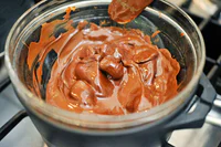 https://image.sistacafe.com/w200/images/uploads/content_image/image/133449/1463554373-Tasty-Kitchen-Blog-Chocolate-Orange-Mousse-10.jpg