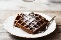 https://image.sistacafe.com/w200/images/uploads/content_image/image/133555/1463559313-Tasty-Kitchen-Blog-Gingerbread-Waffles-00.jpg