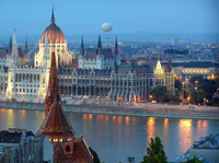 https://image.sistacafe.com/w200/images/uploads/content_image/image/134450/1463716755-budapest-hungary-european-union.jpg