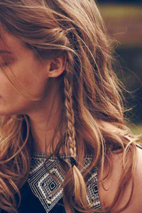 https://image.sistacafe.com/w200/images/uploads/content_image/image/141289/1465057594-boho-hairstyles-with-braids-_E2_80_93-bun-updos-other-great-new-stuff-to-try-out9.jpg