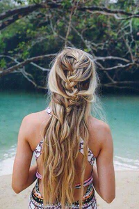 https://image.sistacafe.com/w200/images/uploads/content_image/image/141325/1465058395-boho-hairstyles-with-braids-_E2_80_93-bun-updos-other-great-new-stuff-to-try-out17.jpg