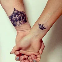 https://image.sistacafe.com/w200/images/uploads/content_image/image/142153/1465223391-king-queen-couple-tattoos2.jpg