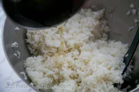 https://image.sistacafe.com/w200/images/uploads/content_image/image/143419/1465447832-Sushi-Rice-California-Rolls-Recipe-11-600x400.jpg