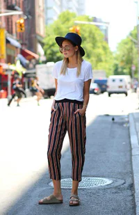 https://image.sistacafe.com/w200/images/uploads/content_image/image/145043/1465790126-5.-striped-pants-and-white-top-with-slides.jpg