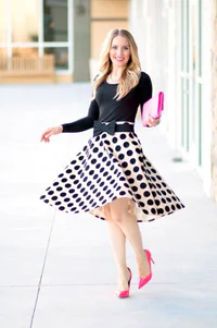https://image.sistacafe.com/w200/images/uploads/content_image/image/158824/1467965395-polka-dot-skirt-outfit.jpg