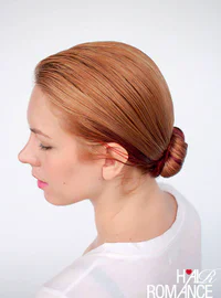 https://image.sistacafe.com/w200/images/uploads/content_image/image/16110/1436345246-Hair-Romance-wet-hair-styles-the-low-bun.jpg
