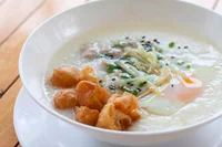 https://image.sistacafe.com/w200/images/uploads/content_image/image/162042/1468578261-rice-porridge.jpg