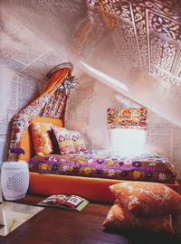 https://image.sistacafe.com/w200/images/uploads/content_image/image/166777/1469470579-bohemian-style-bedroom-ideas.jpg