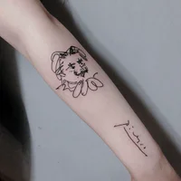 https://image.sistacafe.com/w200/images/uploads/content_image/image/169408/1469769595-minimalist-picasso-tattoos-5__605.jpg