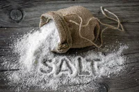 https://image.sistacafe.com/w200/images/uploads/content_image/image/172507/1470129945-Lets-Talk-Sugar_Salt-Daddies1.jpg