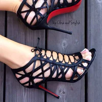 https://image.sistacafe.com/w200/images/uploads/content_image/image/177422/1470586930-101-stunning-high-heel-shoes-pinterest_085.jpg