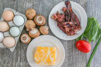 https://image.sistacafe.com/w200/images/uploads/content_image/image/18931/1437316269-Bacon-Spinach-Mushroom-Egg-White-Omelette.jpg