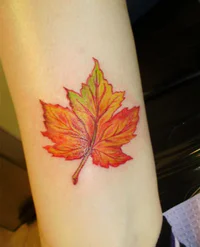 https://image.sistacafe.com/w200/images/uploads/content_image/image/203193/1473249036-Custom-Autumn-Leaf-Tattoos-13.jpg