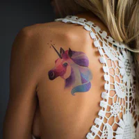 https://image.sistacafe.com/w200/images/uploads/content_image/image/205179/1473402964-unicorn-tattoo05.jpg
