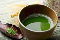 https://image.sistacafe.com/w200/images/uploads/content_image/image/208924/1473842688-drink-this-miracle-japanese-tea-daily-to-burn-fat-4x-faster-sky-rocket-energy-so-much-more-600x396.jpg