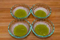 https://image.sistacafe.com/w200/images/uploads/content_image/image/209167/1473860461-Green-Tea-Steamed-Cake-9.jpg