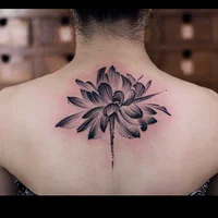 https://image.sistacafe.com/w200/images/uploads/content_image/image/211033/1474043574-Uneven-Brush-Lotus-Tattoo-on-Back-New-Tattoo.jpg