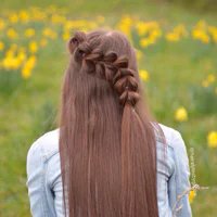 https://image.sistacafe.com/w200/images/uploads/content_image/image/214810/1474471368-13-curved-pull-through-braid.jpg