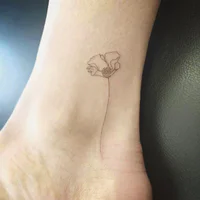 https://image.sistacafe.com/w200/images/uploads/content_image/image/216156/1474614607-Simple-Yet-Strong-Line-Tattoo-Designs-77.jpg
