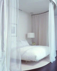 https://image.sistacafe.com/w200/images/uploads/content_image/image/216904/1474725395-interior-design-romantic-rooms-08.jpg