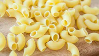 https://image.sistacafe.com/w200/images/uploads/content_image/image/220832/1475164402-much-dry-macaroni-equals-cooked-macaroni_ad1a0777df7ad3b1.jpg