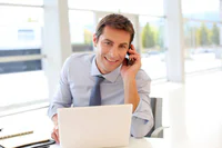 https://image.sistacafe.com/w200/images/uploads/content_image/image/22192/1438081825-stock-footage-businessman-having-a-phone-call-at-his-desk1.jpg