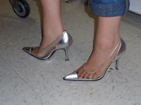 https://image.sistacafe.com/w200/images/uploads/content_image/image/223678/1475588722-stylish-silver-clear-heel-sandals-for-spring.jpg
