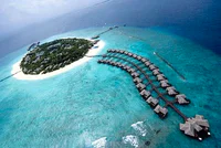 https://image.sistacafe.com/w200/images/uploads/content_image/image/226172/1475831466-maldives-view.jpg