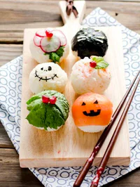 https://image.sistacafe.com/w200/images/uploads/content_image/image/228682/1476183737-gallery-1469053567-sushi-balls-chopstickchronicle.jpg