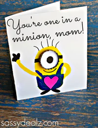 https://image.sistacafe.com/w200/images/uploads/content_image/image/23001/1438177137-one-in-a-minion-mothers-day-card.png