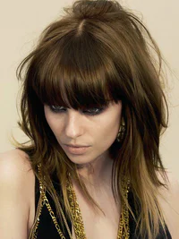 https://image.sistacafe.com/w200/images/uploads/content_image/image/231039/1476615127-hairstyles-for-fine-hair-with-bangs.jpg
