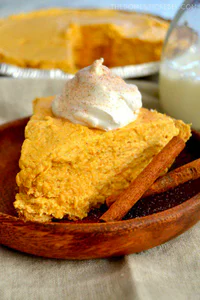 https://image.sistacafe.com/w200/images/uploads/content_image/image/231508/1476707637--Bake-Pumpkin-Marshmallow-Pie.jpg
