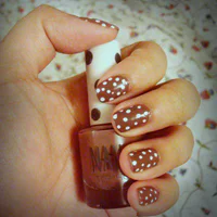 https://image.sistacafe.com/w200/images/uploads/content_image/image/232166/1476791433-general-vintage-brown-with-white-polka-dots-nail-design-ideas-for-teenage-cute-polka-dot-nail-designs1-630x630.jpg