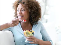 https://image.sistacafe.com/w200/images/uploads/content_image/image/232574/1476859623-health-benefits-of-pomelo.jpg