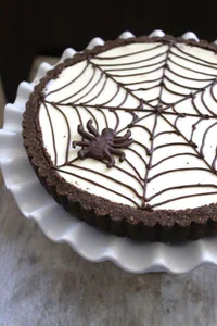 https://image.sistacafe.com/w200/images/uploads/content_image/image/234392/1477072632-halloween-dessert-cheesecake.jpg