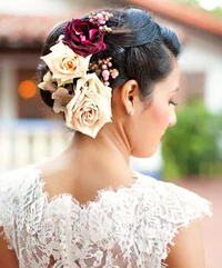 https://image.sistacafe.com/w200/images/uploads/content_image/image/244074/1478236901-Mexican-Style-Hair-Bouquet.jpg