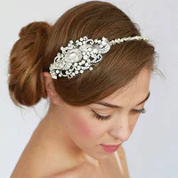 https://image.sistacafe.com/w200/images/uploads/content_image/image/245830/1478499925-bridal-party-hair-accessories.jpg