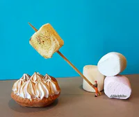 https://image.sistacafe.com/w200/images/uploads/content_image/image/246337/1478582169-dessert-miniatures-pastry-chef-matteo-stucchi-35-5820e1616adc6__880.jpg