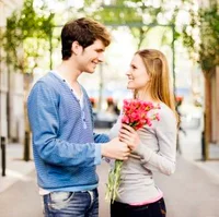 https://image.sistacafe.com/w200/images/uploads/content_image/image/24797/1438849629-First-date-flowers.jpg